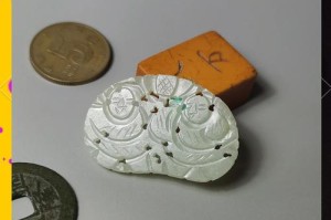 清代嬷嬷玉勺挖花珠工艺考